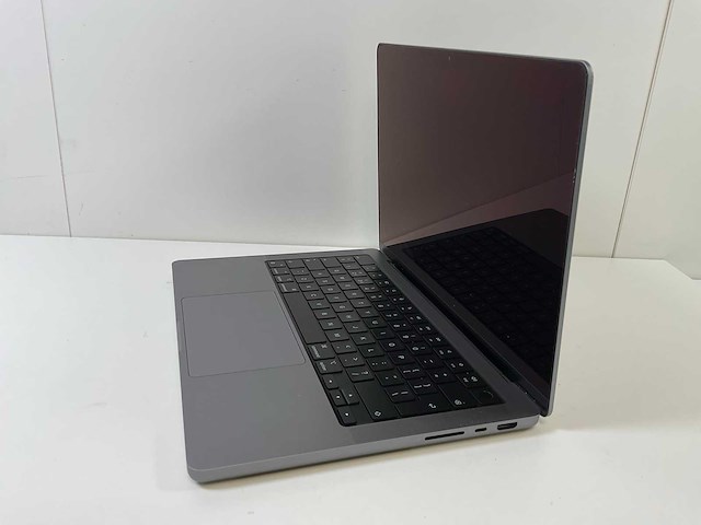 Apple macbook pro 16”, apple m1 max, 32 gb ram, 1 tb nvme laptop - afbeelding 3 van  6
