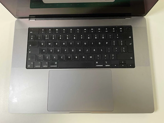 Apple macbook pro 16”, apple m1 max, 32 gb ram, 1 tb nvme laptop - afbeelding 4 van  7