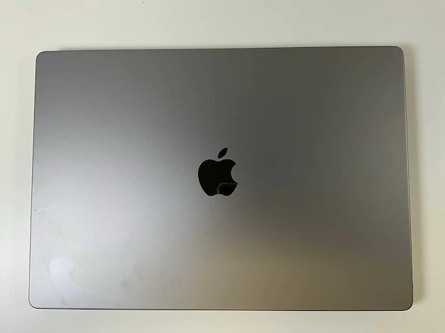 Apple macbook pro 16”, apple m1 max, 32 gb ram, 1 tb nvme laptop - afbeelding 5 van  7