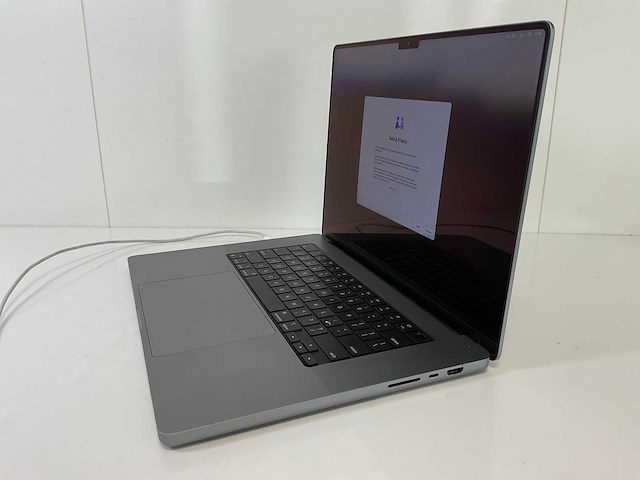 Apple macbook pro 16”, apple m1 max, 64 gb ram, 2 tb nvme laptop - afbeelding 3 van  7