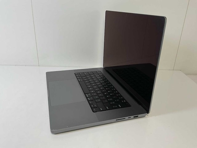 Apple macbook pro 16”, apple m1 max, 64 gb ram, 2 tb nvme laptop - afbeelding 3 van  8