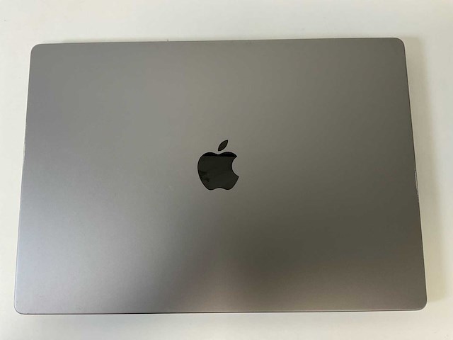 Apple macbook pro 16”, apple m1 max, 64 gb ram, 2 tb nvme laptop - afbeelding 5 van  8