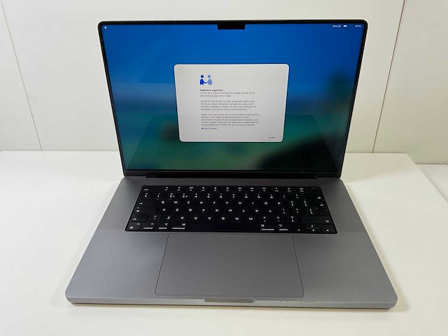 Apple macbook pro 16”, apple m1 pro, 16 gb ram, 1 tb nvme laptop - afbeelding 1 van  6