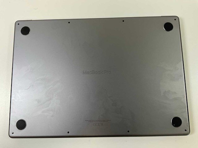 Apple macbook pro 16”, apple m1 pro, 16 gb ram, 1 tb nvme laptop - afbeelding 6 van  7