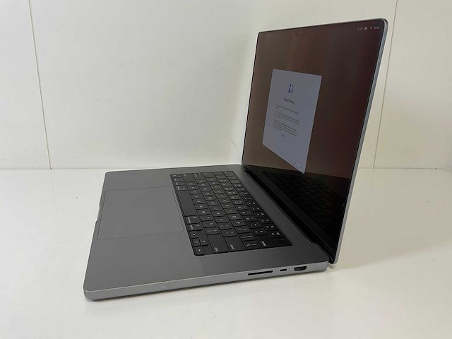 Apple macbook pro 16”, apple m1 pro, 16 gb ram, 500 gb nvme laptop - afbeelding 3 van  7