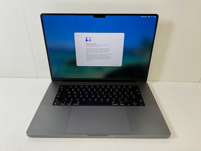 Apple macbook pro 16”, apple m1 pro, 16 gb ram, 500 gb nvme laptop - afbeelding 1 van  7