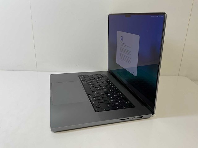Apple macbook pro 16”, apple m1 pro, 16 gb ram, 500 gb nvme laptop - afbeelding 3 van  7