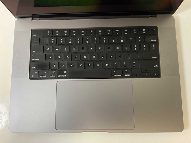 Apple macbook pro 16”, apple m1 pro, 16 gb ram, 500 gb nvme laptop - afbeelding 4 van  7