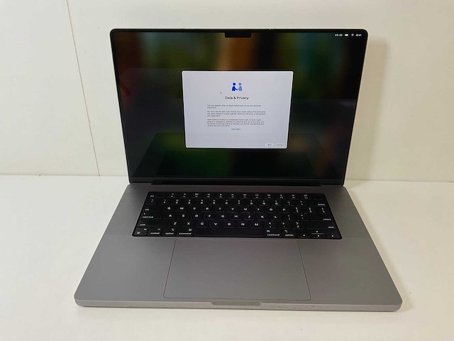 Apple macbook pro 16”, apple m1 pro, 16 gb ram, 512 gb nvme laptop - afbeelding 1 van  7