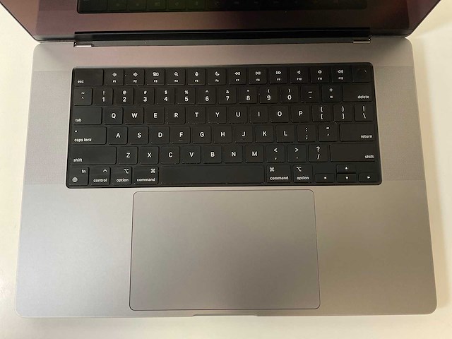 Apple macbook pro 16”, apple m1 pro, 16 gb ram, 512 gb nvme laptop - afbeelding 4 van  7