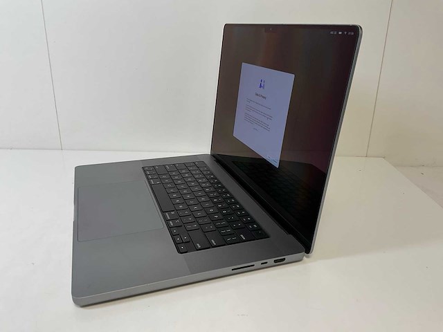 Apple macbook pro 16”, apple m1 pro, 16 gb ram, 512 gb nvme laptop - afbeelding 3 van  7
