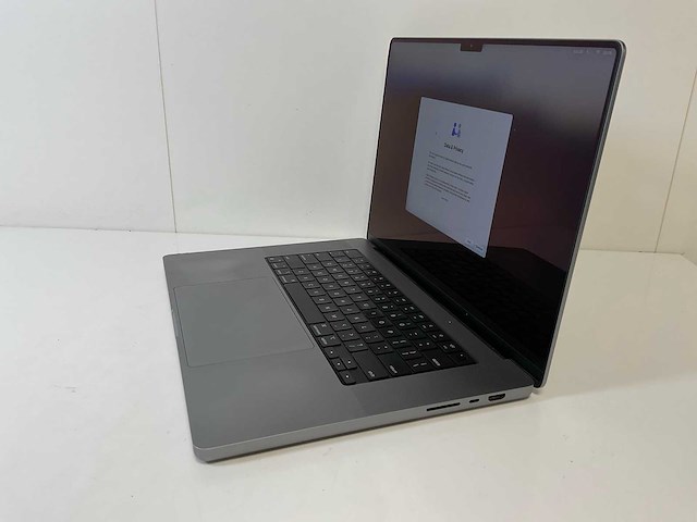 Apple macbook pro 16”, apple m1 pro, 16 gb ram, 512 gb nvme laptop - afbeelding 3 van  8