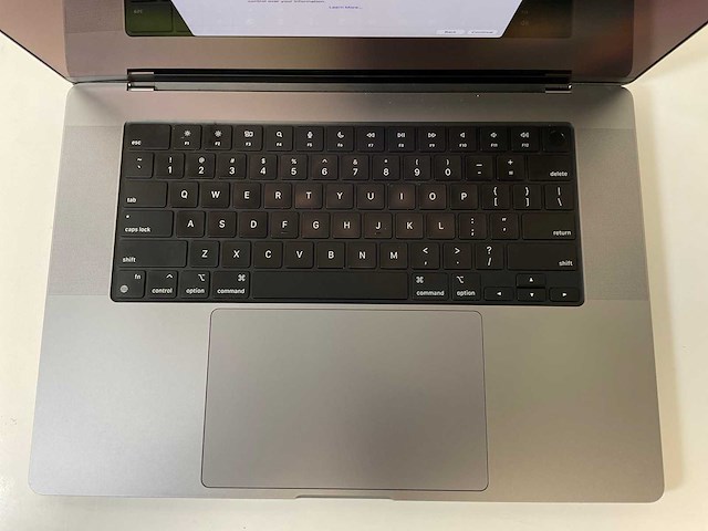 Apple macbook pro 16”, apple m1 pro, 16 gb ram, 512 gb nvme laptop - afbeelding 4 van  7