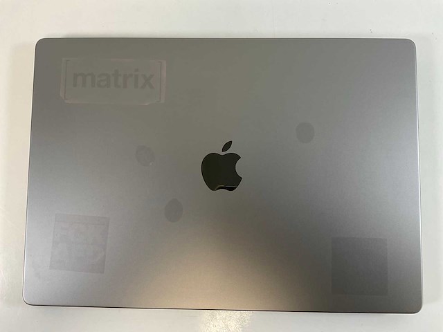 Apple macbook pro 16”, apple m1 pro, 16 gb ram, 512 gb nvme laptop - afbeelding 5 van  7