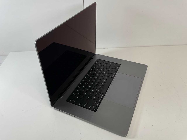 Apple macbook pro 16”, apple m1 pro, 16 gb ram, 512 gb ssd laptop - afbeelding 2 van  6