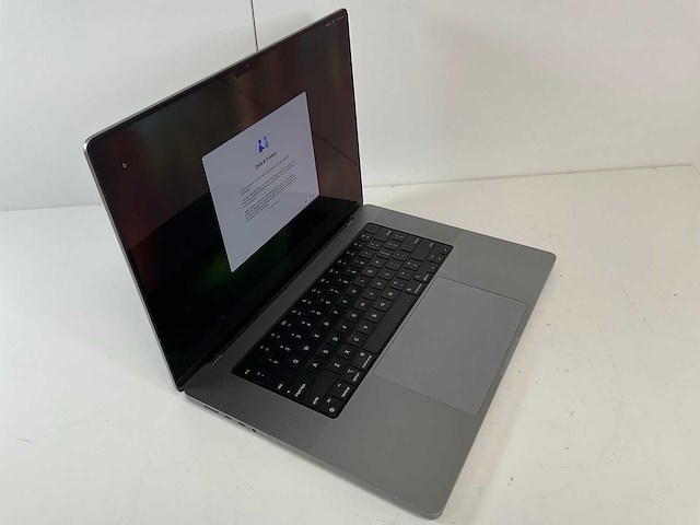 Apple macbook pro 16”, apple m1 pro, 16 gb ram, 512 gb ssd laptop - afbeelding 2 van  7
