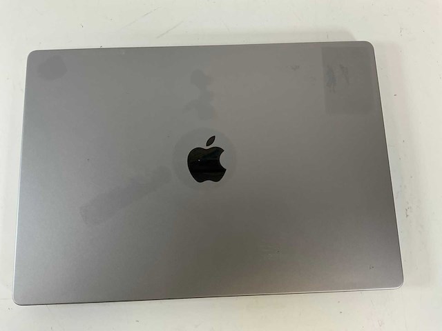 Apple macbook pro 16”, apple m1 pro, 16 gb ram, 512 gb ssd laptop - afbeelding 3 van  4