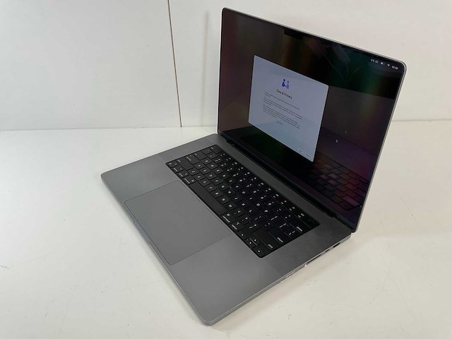 Apple macbook pro 16”, apple m1 pro, 16 gb ram, 512 gb ssd laptop - afbeelding 2 van  4
