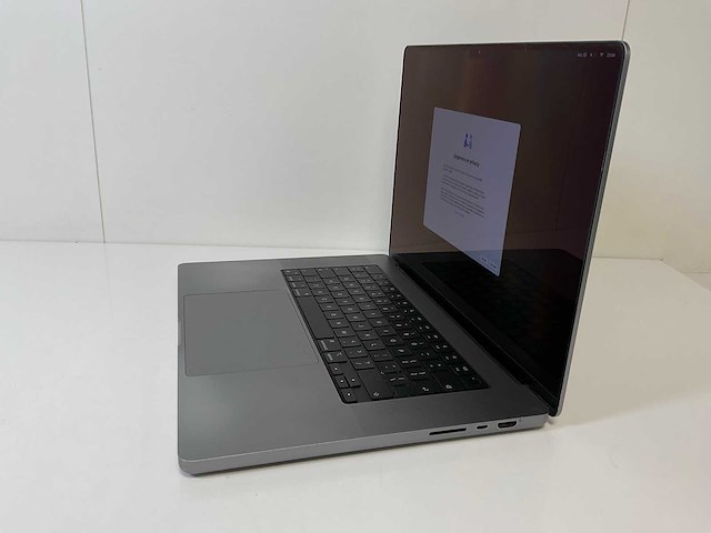 Apple macbook pro 16”, apple m1 pro, 32 gb ram, 500 gb nvme laptop - afbeelding 3 van  7