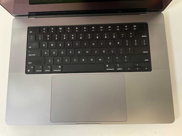 Apple macbook pro 16”, apple m1 pro, 32 gb ram, 500 gb nvme laptop - afbeelding 4 van  7