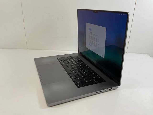 Apple macbook pro 16”, apple m1 pro, 32 gb ram, 500 gb nvme laptop - afbeelding 2 van  6