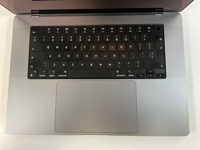 Apple macbook pro 16”, apple m1 pro, 32 gb ram, 500 gb nvme laptop - afbeelding 4 van  7