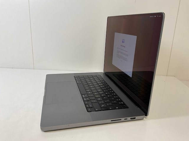 Apple macbook pro 16”, apple m1 pro, 32 gb ram, 512 gb nvme laptop - afbeelding 3 van  7