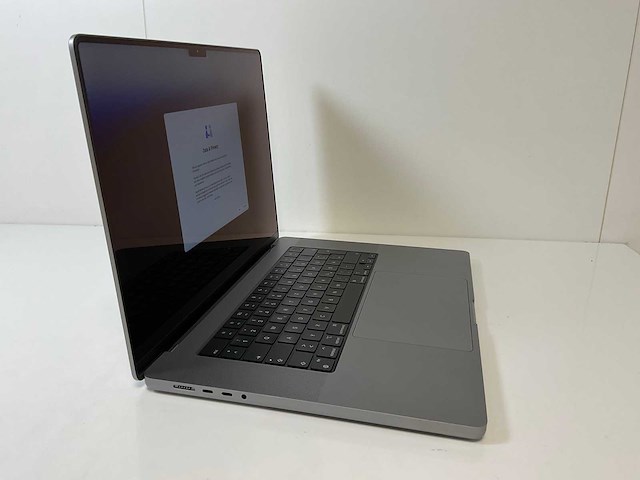 Apple macbook pro 16”, apple m1 pro, 32 gb ram, 512 gb nvme laptop - afbeelding 2 van  7
