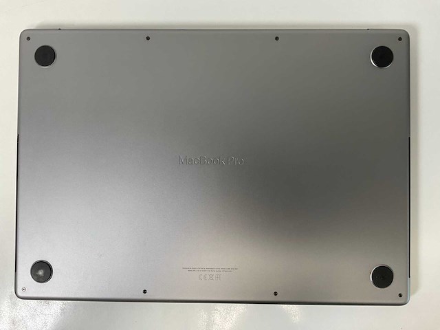 Apple macbook pro 16”, apple m1 pro, 32 gb ram, 512 gb ssd laptop - afbeelding 6 van  7