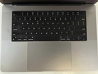 Apple macbook pro 16”, apple m1 pro, 32 gb ram, 512 gb ssd laptop - afbeelding 4 van  7