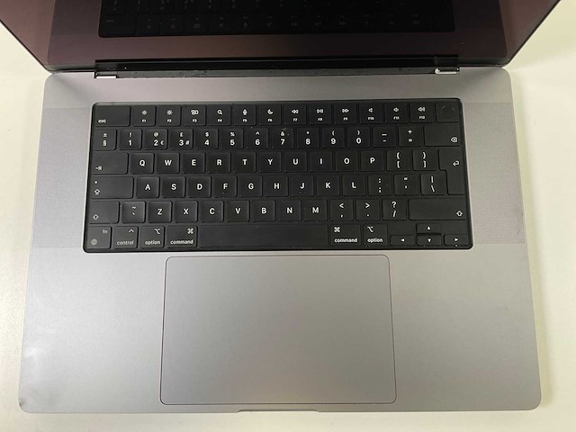 Apple macbook pro 16”, apple m2 pro, 32 gb ram, 1 tb nvme laptop - afbeelding 4 van  6