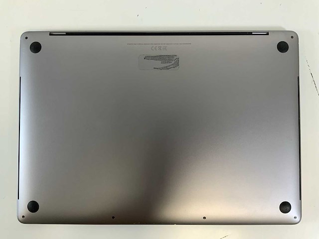 Apple macbook pro 16", core(tm) i7 9e generatie, 32 gb ram, 500 gb nvme, amd radeon pro 5500m 4 gb laptop - afbeelding 6 van  7