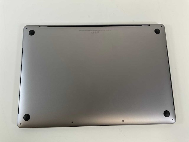 Apple macbook pro 16”, core(tm) i7 9th gen, 16 gb ram, 1 tb nvme, amd radeon pro 5300m 4 gb laptop - afbeelding 6 van  7