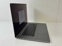 Apple macbook pro 16”, core(tm) i7 9th gen, 16 gb ram, 500 gb nvme, amd radeon rx pro 5500m 4 gb laptop - afbeelding 2 van  7
