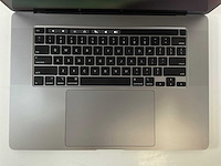 Apple macbook pro 16”, core(tm) i7 9th gen, 16 gb ram, 512 gb nvme, amd radeon 5300m 4 gb laptop - afbeelding 2 van  4