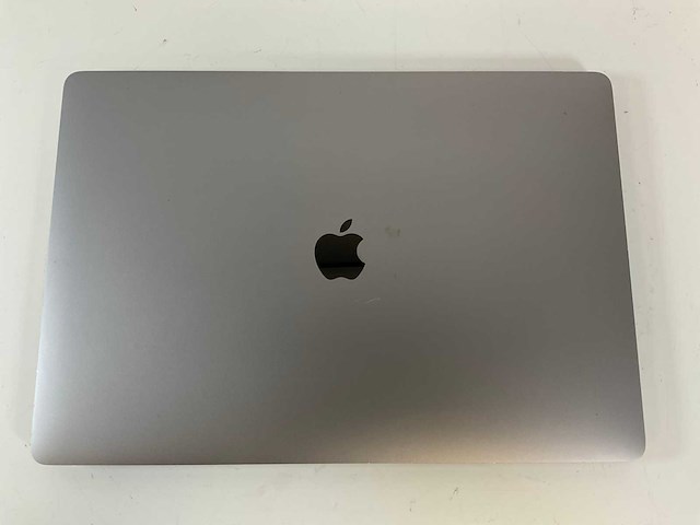 Apple macbook pro 16”, core(tm) i7 9th gen, 16 gb ram, 512 gb nvme, amd radeon 5300m 4 gb laptop - afbeelding 3 van  4
