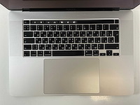 Apple macbook pro 16”, core(tm) i7 9th gen, 16 gb ram, 512 gb nvme, amd radeon 5500m 4 gb laptop - afbeelding 2 van  4