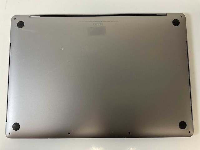 Apple macbook pro 16”, core(tm) i7 9th gen, 16 gb ram, 512 gb nvme, amd radeon pro 5300m 4gb laptop - afbeelding 6 van  7