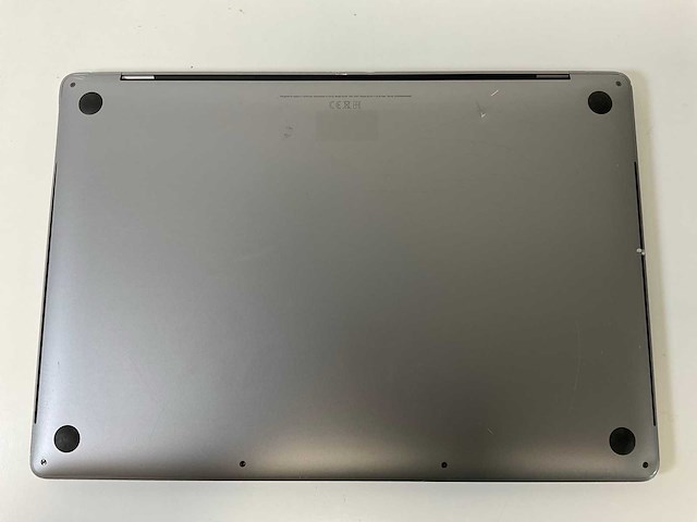 Apple macbook pro 16”, core(tm) i7 9th gen, 16 gb ram, 512 gb nvme, amd radeon pro 5300m 4gb laptop - afbeelding 5 van  8