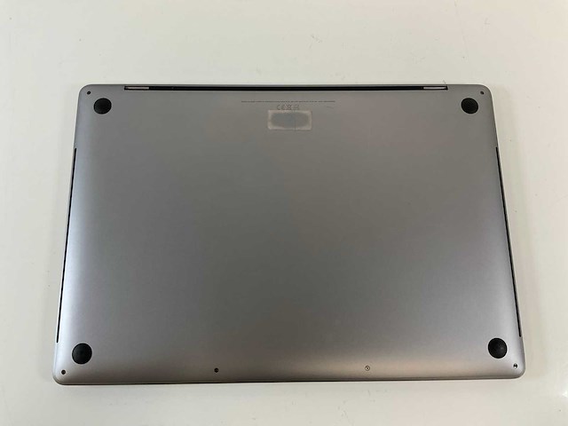 Apple macbook pro 16”, core(tm) i7 9th gen, 16 gb ram, 512 gb nvme laptop - afbeelding 6 van  7