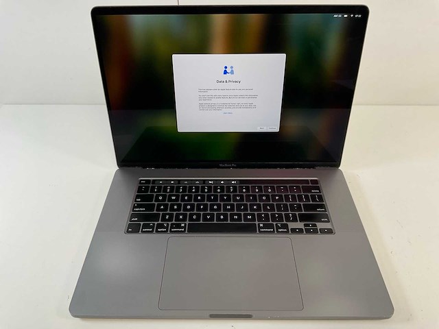 Apple macbook pro 16”, core(tm) i7 9th gen, 16 gb ram, 512 gb nvme laptop - afbeelding 1 van  7