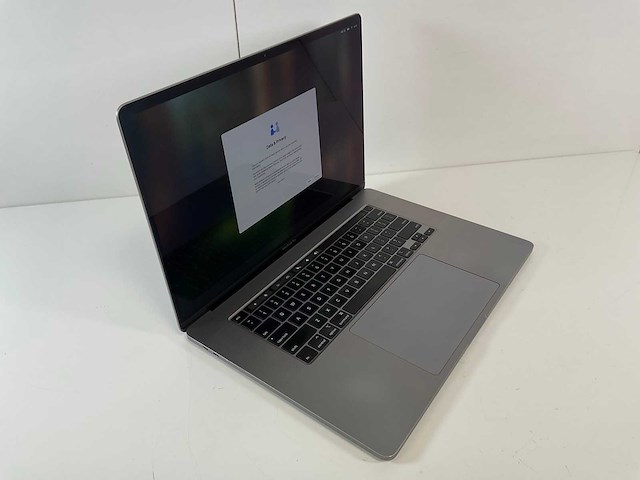 Apple macbook pro 16”, core(tm) i7 9th gen, 16 gb ram, 512 gb nvme laptop - afbeelding 2 van  7