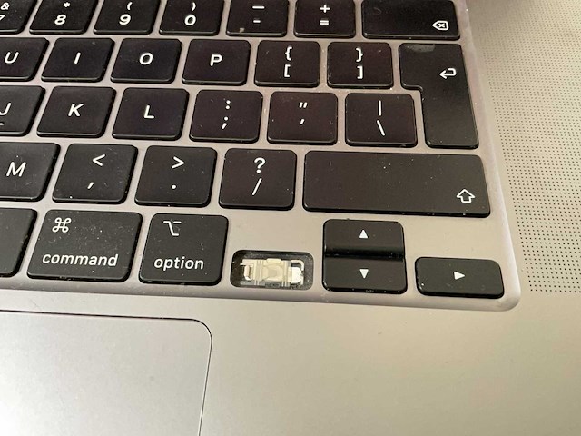 Apple macbook pro 16”, core(tm) i7 9th gen, 32 gb ram, 1 tb nvme, amd radeon pro 5500m 4 gb laptop - afbeelding 5 van  8