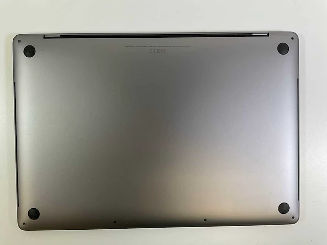 Apple macbook pro 16“ core(tm) i7 9th gen, 32 gb ram, 1 tb nvme, amd radeon rx 5500 4gb laptop - afbeelding 6 van  8