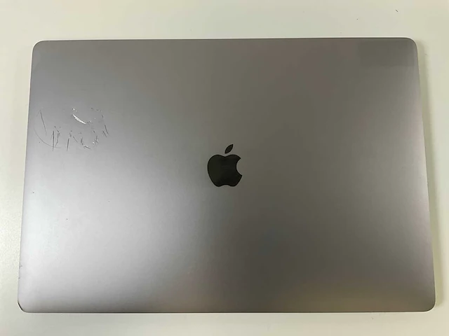 Apple macbook pro 16”, core(tm) i7 9th gen, 32 gb ram, 1 tb nvme, amd radeon rx pro 5500m 4gb laptop - afbeelding 5 van  8