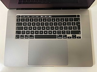 Apple macbook pro 16”, core(tm) i7 9th gen, 32 gb ram, 500 gb nvme, amd radeon pro 5500m 4 gb laptop - afbeelding 4 van  7