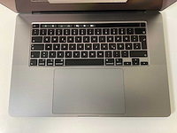 Apple macbook pro 16”, core(tm) i9 9th gen, 16 gb ram, 1 tb nvme, amd radeon pro 5500m 4 gb laptop - afbeelding 4 van  7