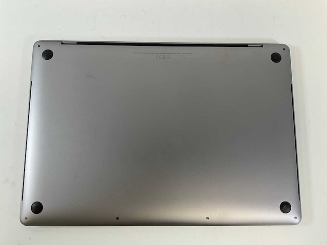 Apple macbook pro 16”, core(tm) i9 9th gen, 32 gb ram, 1 tb nvme, amd radeon 5500m 4 gb laptop - afbeelding 6 van  7