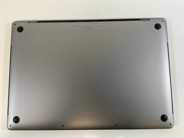 Apple macbook pro 16”, hexacore i7, 16 gb ram, 500 gb nvme, amd radeon pro 5300m 4gb laptop - afbeelding 6 van  8