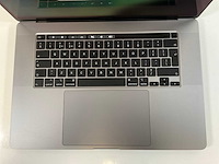 Apple macbook pro 16”, hexacore i7, 16 gb ram, 512 gb nvme, amd radeon pro 5300m 4gb laptop - afbeelding 4 van  7